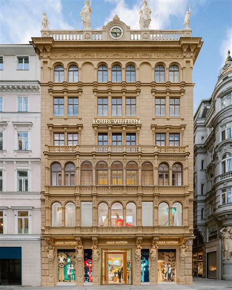 Find Louis Vuitton Stores in Austria .